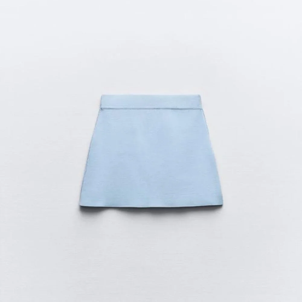 JEWEL PLAIN KNIT MINI SKIRT - Picture 3 of 4